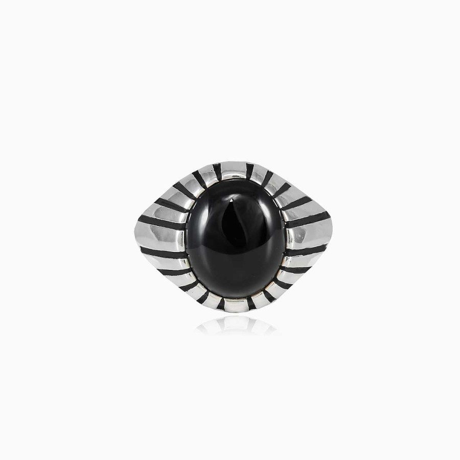 Woman Monte Cristo | Symmetric Cabochon Onyx Ring