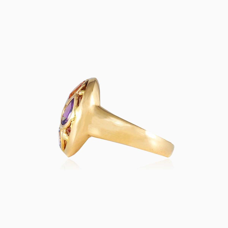 Woman Monte Cristo | Mosaico Oval Gold Ring