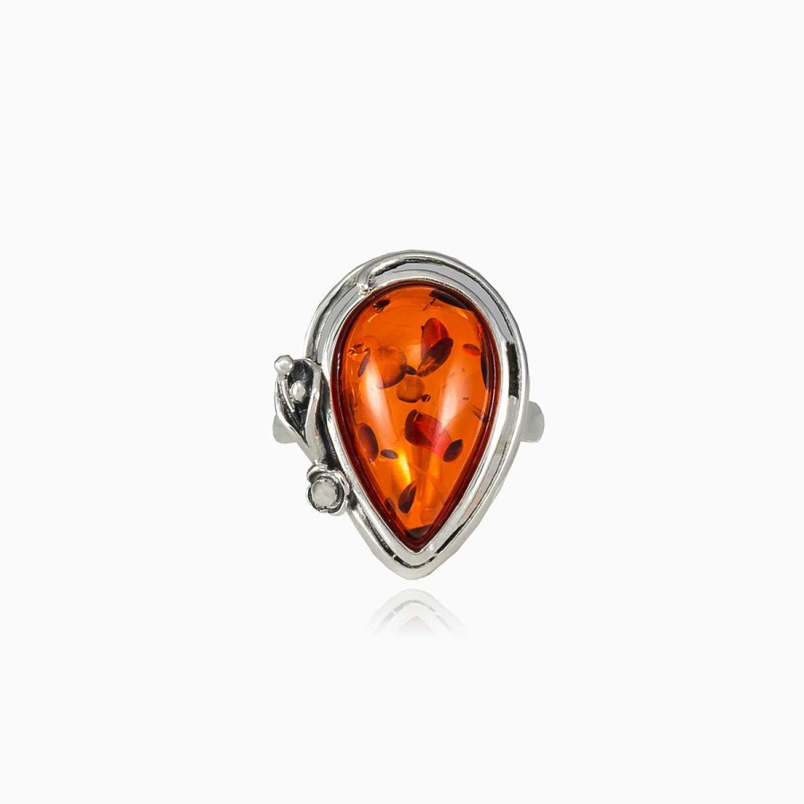 Woman Monte Cristo | Teardrop Amber Ring