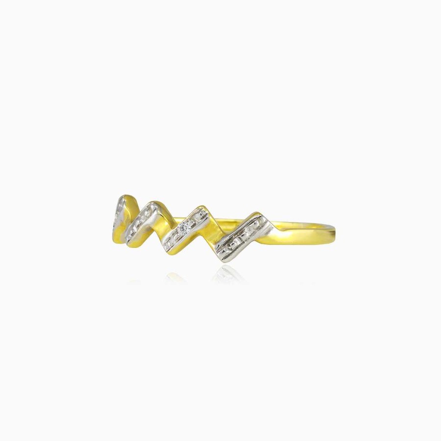 Woman Monte Cristo | Zig Zag Gold Ring