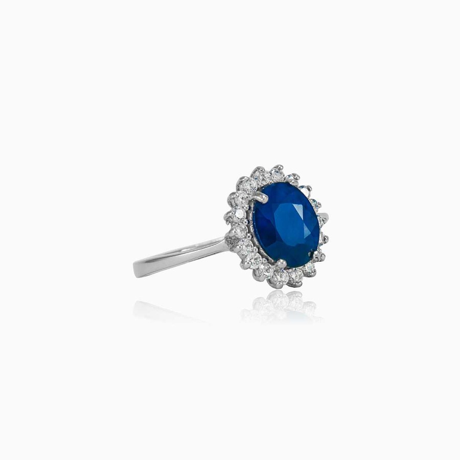 Woman Monte Cristo | Oval Sapphire Ring