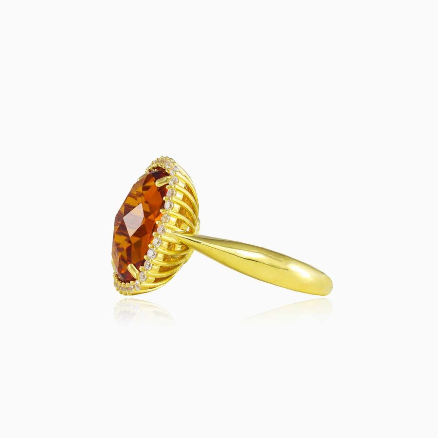 Woman Monte Cristo | Massive Cushion Citrine Gold Ring