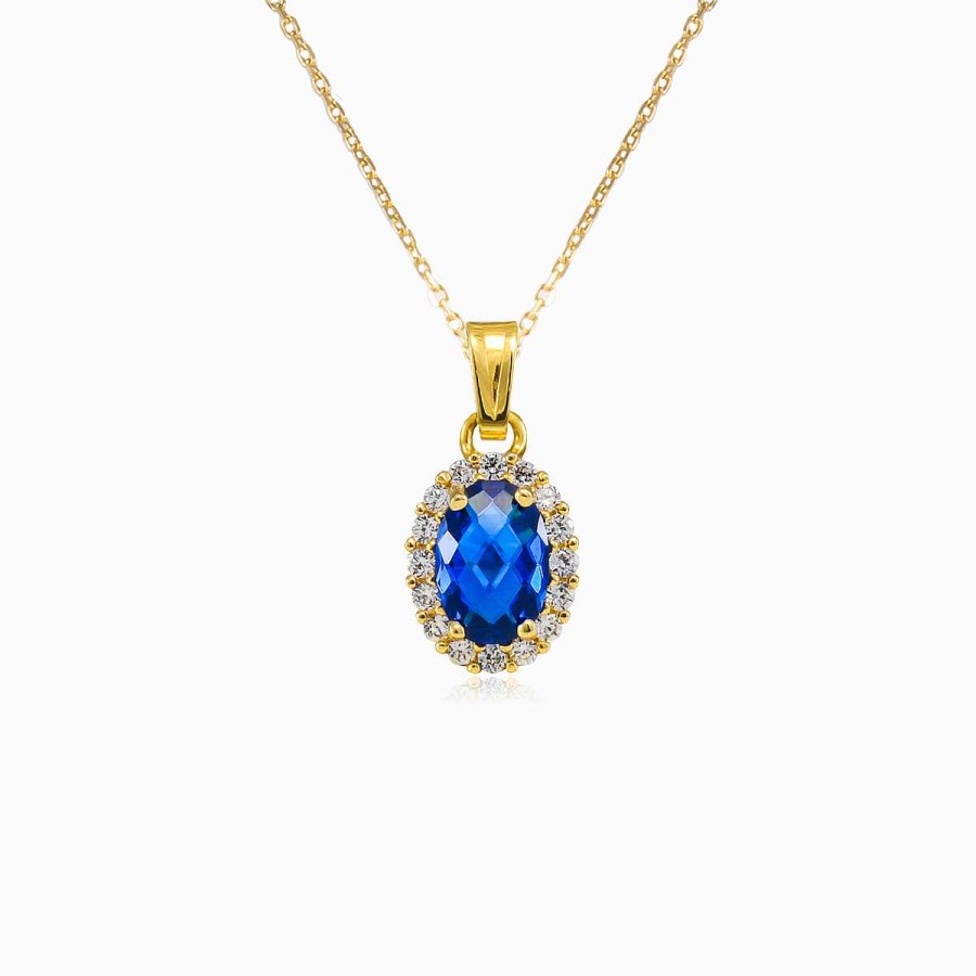 Woman Monte Cristo | Oval Blue Quartz Gold Pendant