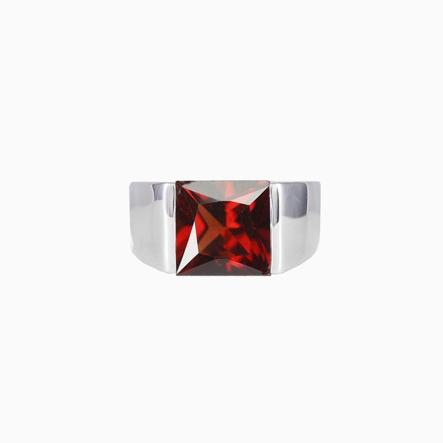 Woman Monte Cristo | Square Garnet Ring