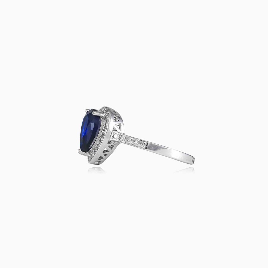 Woman Monte Cristo | Blue Quartz Drop Ring