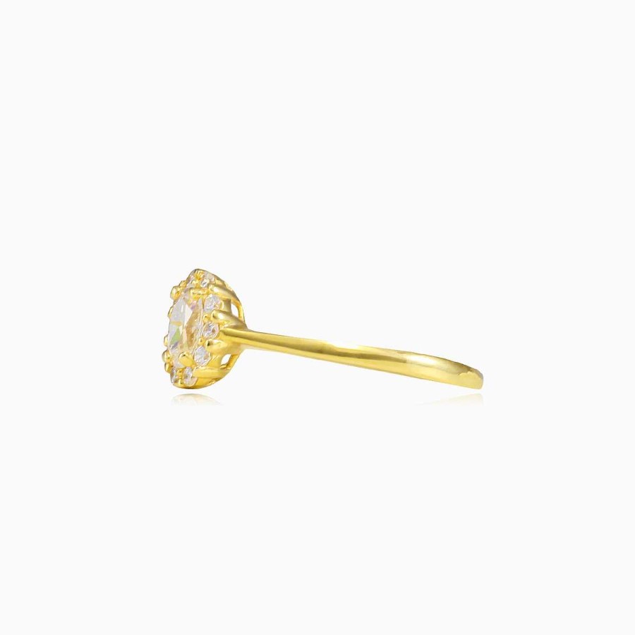 Woman Monte Cristo | Oval Crystal Gold Ring