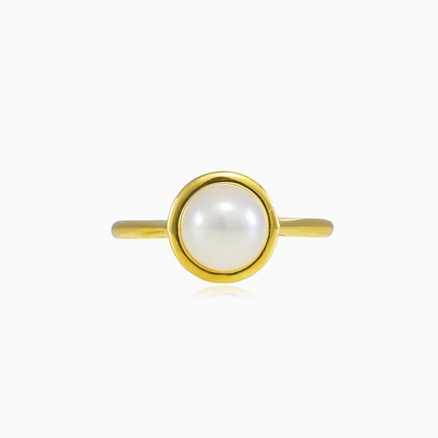 Woman Monte Cristo | Simple Gold Pearl Ring