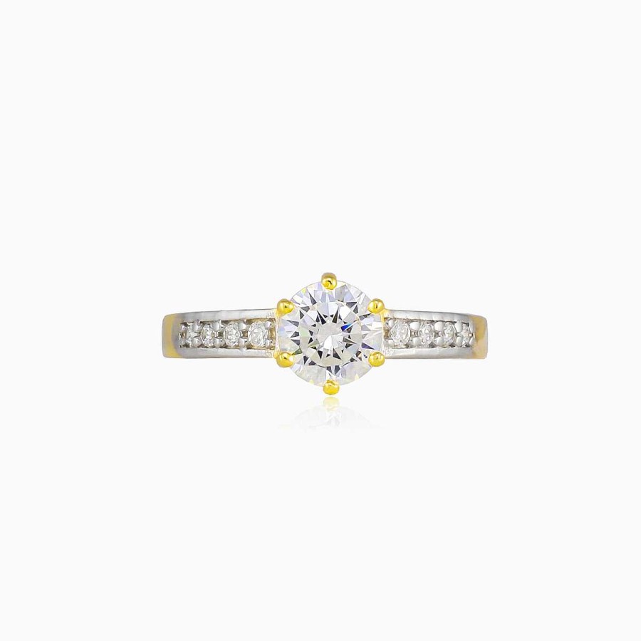 Woman Monte Cristo | Classic Accent Six-Prong Gold Ring