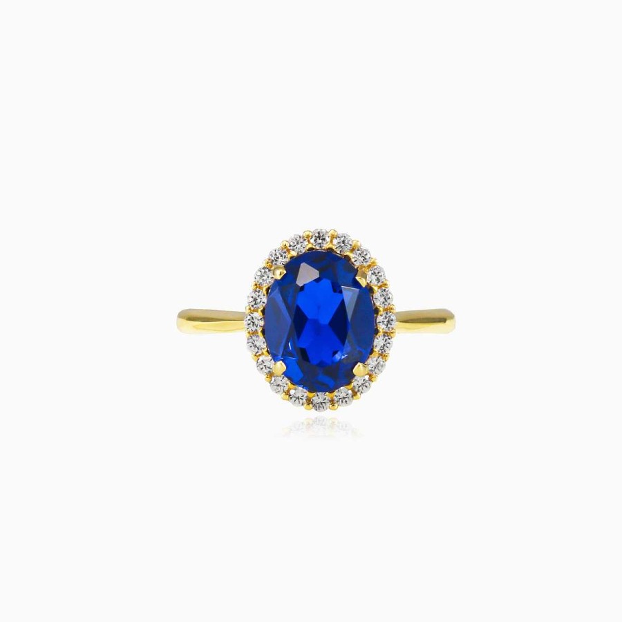 Woman Monte Cristo | Oval Blue Quartz In Gold Ring