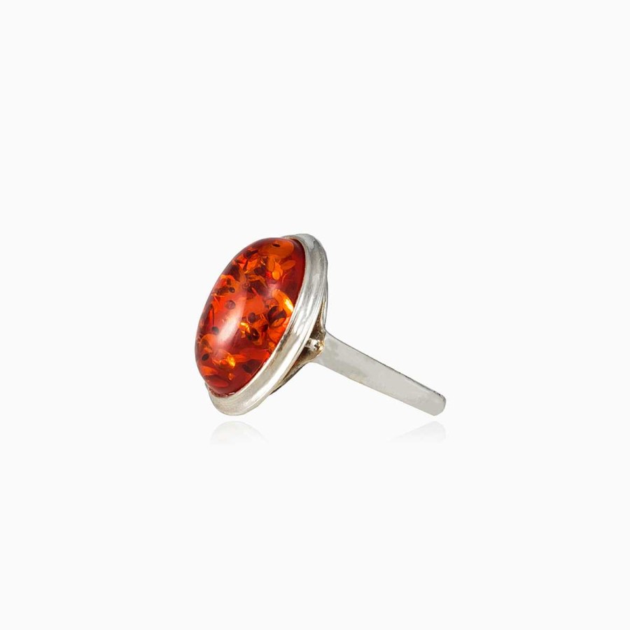 Woman Monte Cristo | Oval Amber Ring