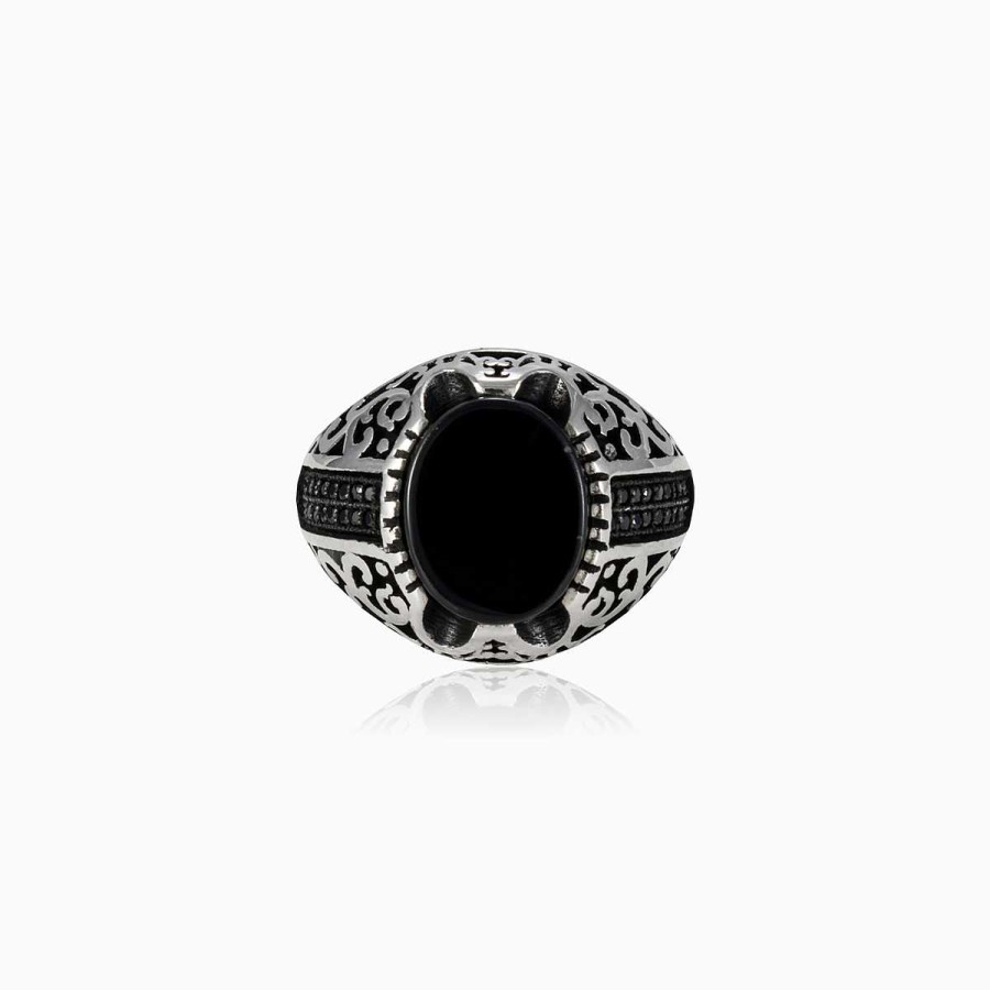 Man Monte Cristo | Oval Onyx And Spinel Ring