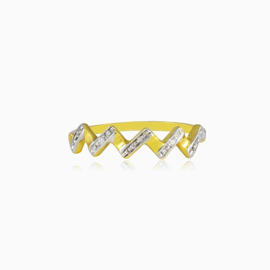 Woman Monte Cristo | Zig Zag Gold Ring