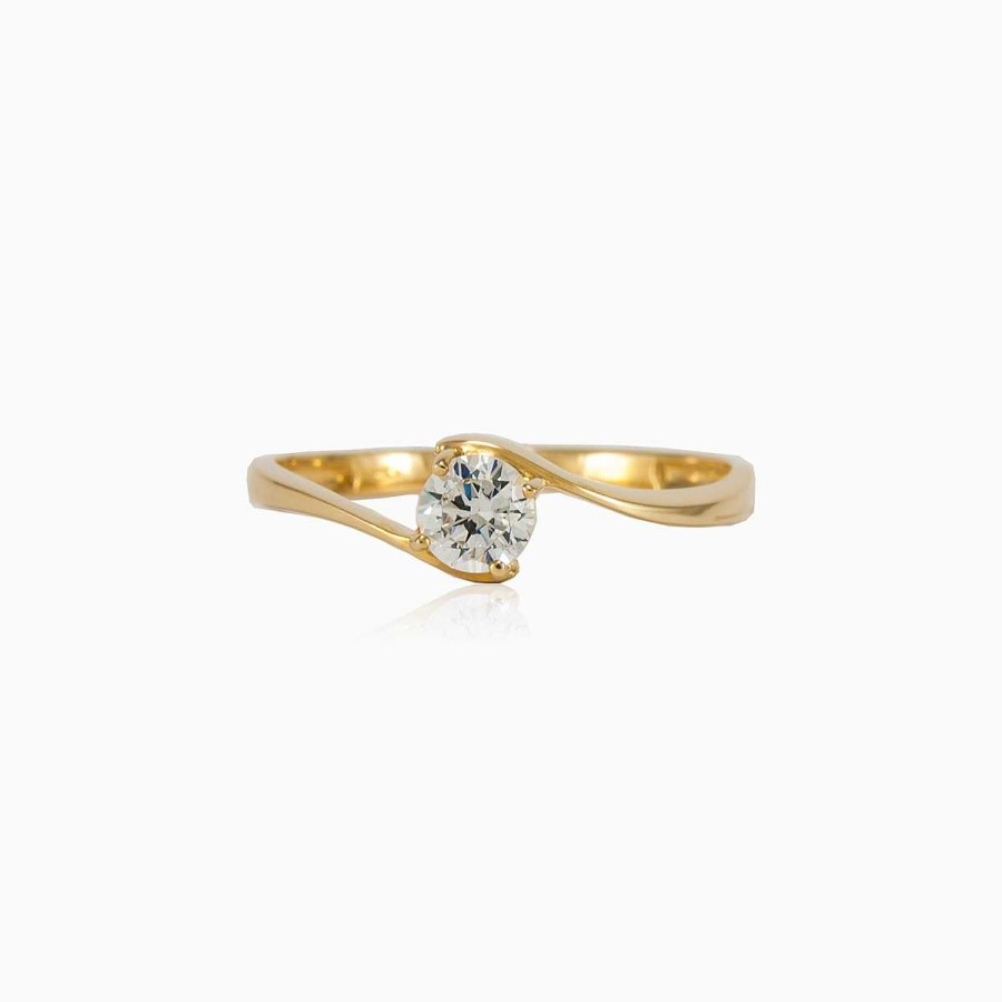 Woman Monte Cristo | Classic Solitaire Ring