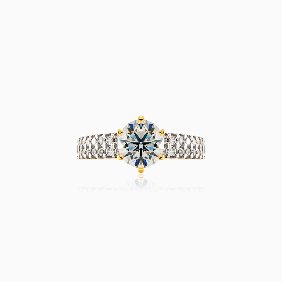 Woman Monte Cristo | Chic Engagement Ring