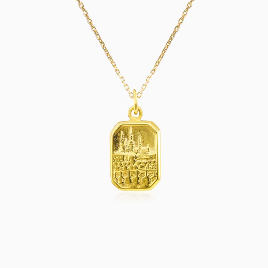 Woman Monte Cristo | Prague Castle Gold Pendant