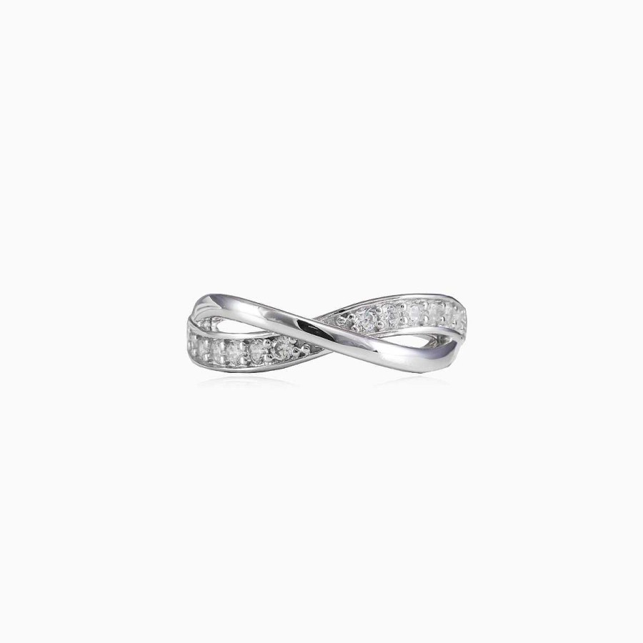 Woman Monte Cristo | Pin Point Twisted Ring