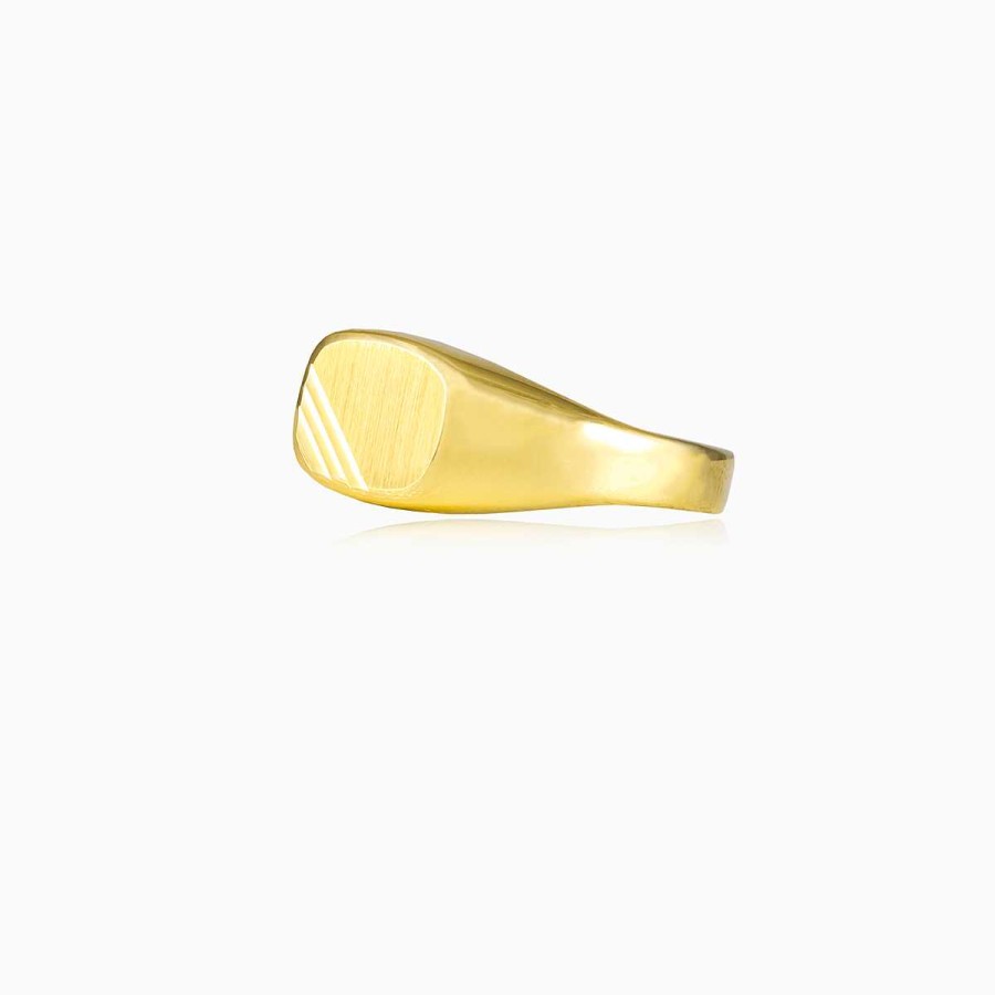 Woman Monte Cristo | Gold Engraved Ring