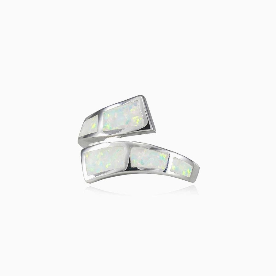 Woman Monte Cristo | Twisted White Opal Ring