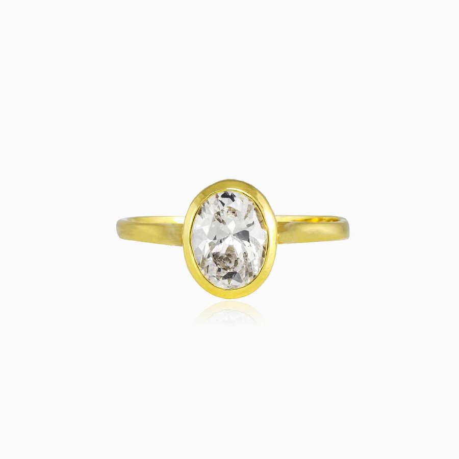 Woman Monte Cristo | Bezel Set Oval Crystal Gold Ring