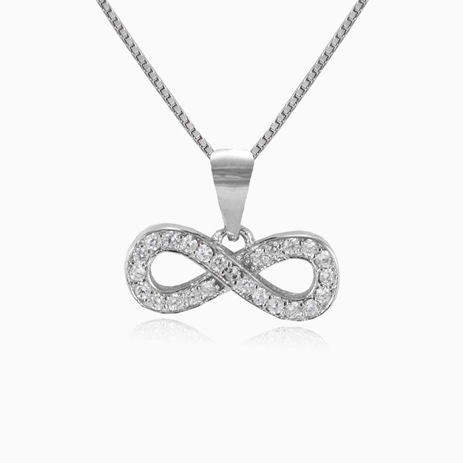 Woman Monte Cristo | Infinity Pendant