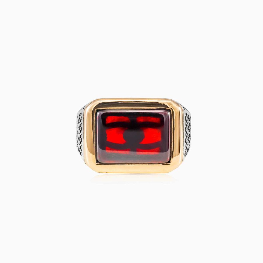 Woman Monte Cristo | Wide Detailed Garnet Ring