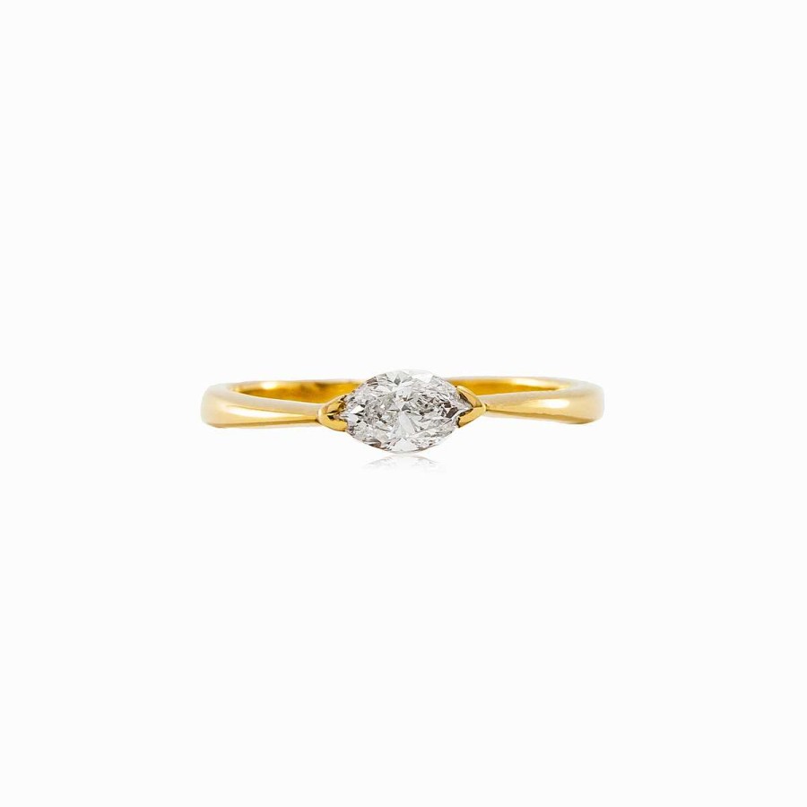 Woman Monte Cristo | Maravilla Engagement Ring