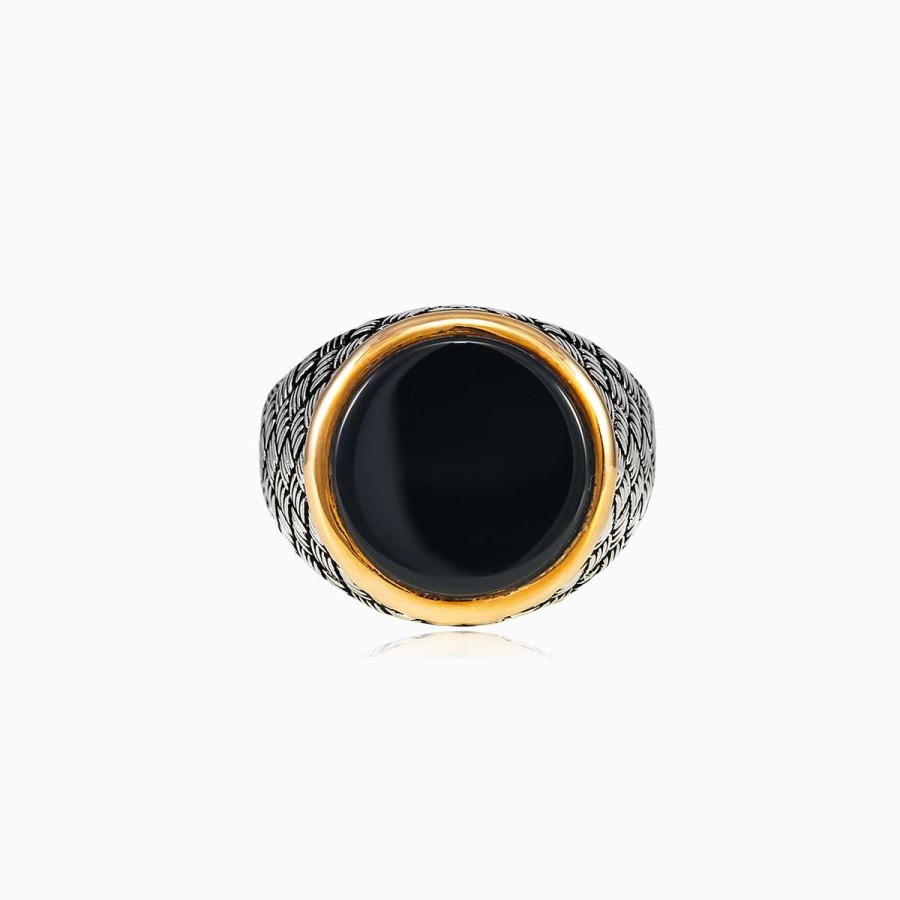 Woman Monte Cristo | Round Braided Onyx Ring