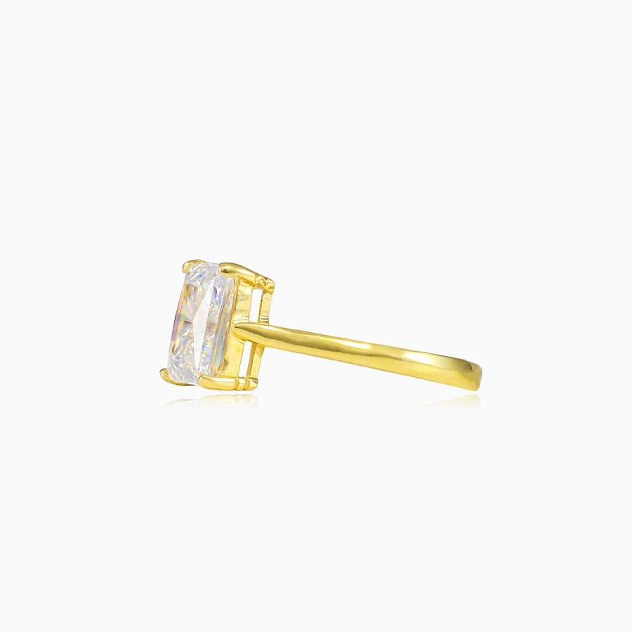 Woman Monte Cristo | Radiant Crystal Gold Ring