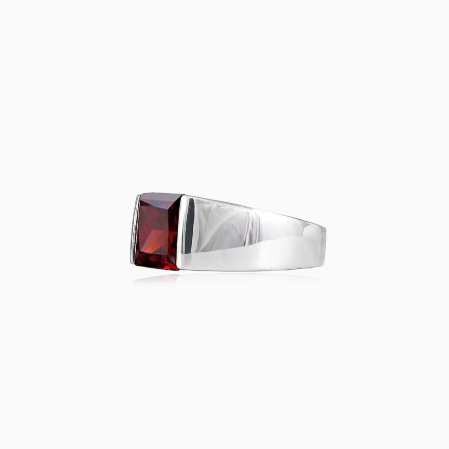 Woman Monte Cristo | Square Garnet Ring