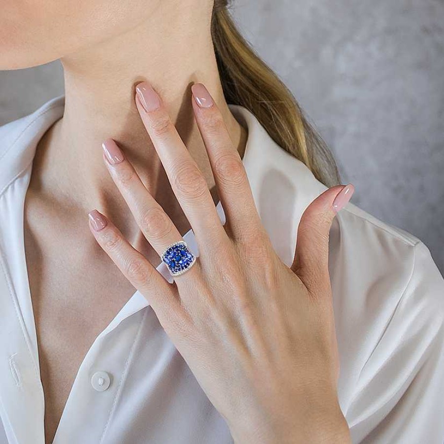 Woman Monte Cristo | Sapphire Paradise Ring