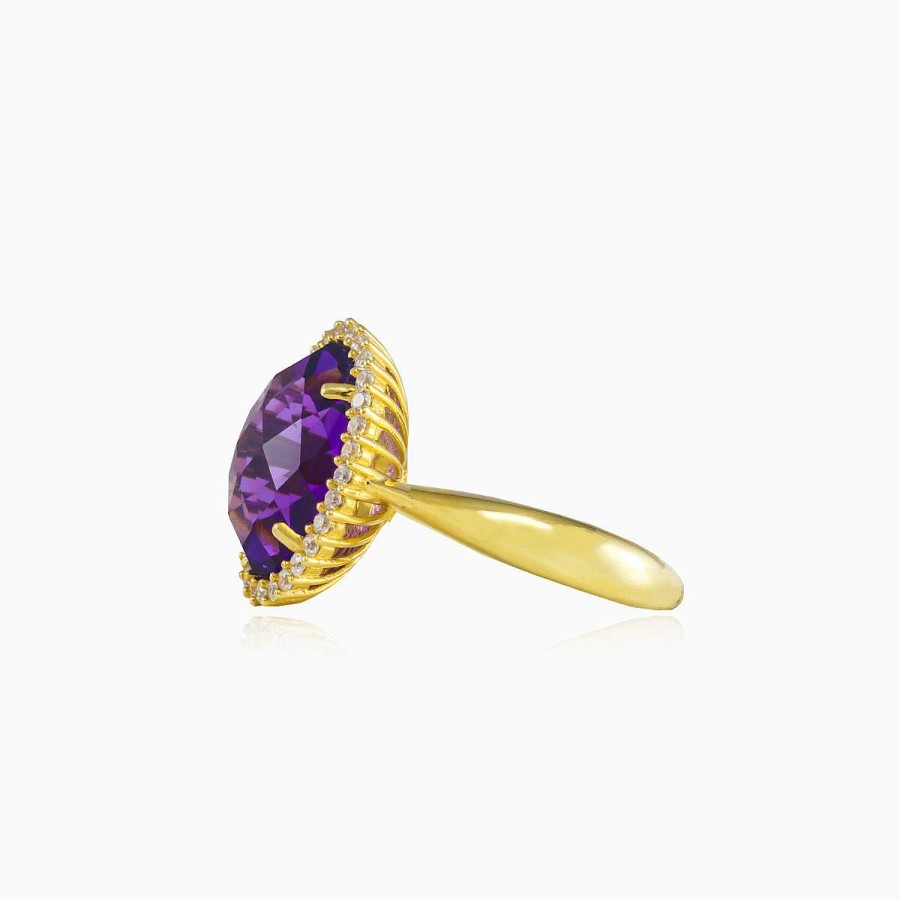 Woman Monte Cristo | Massive Oval Amethyst Gold Ring