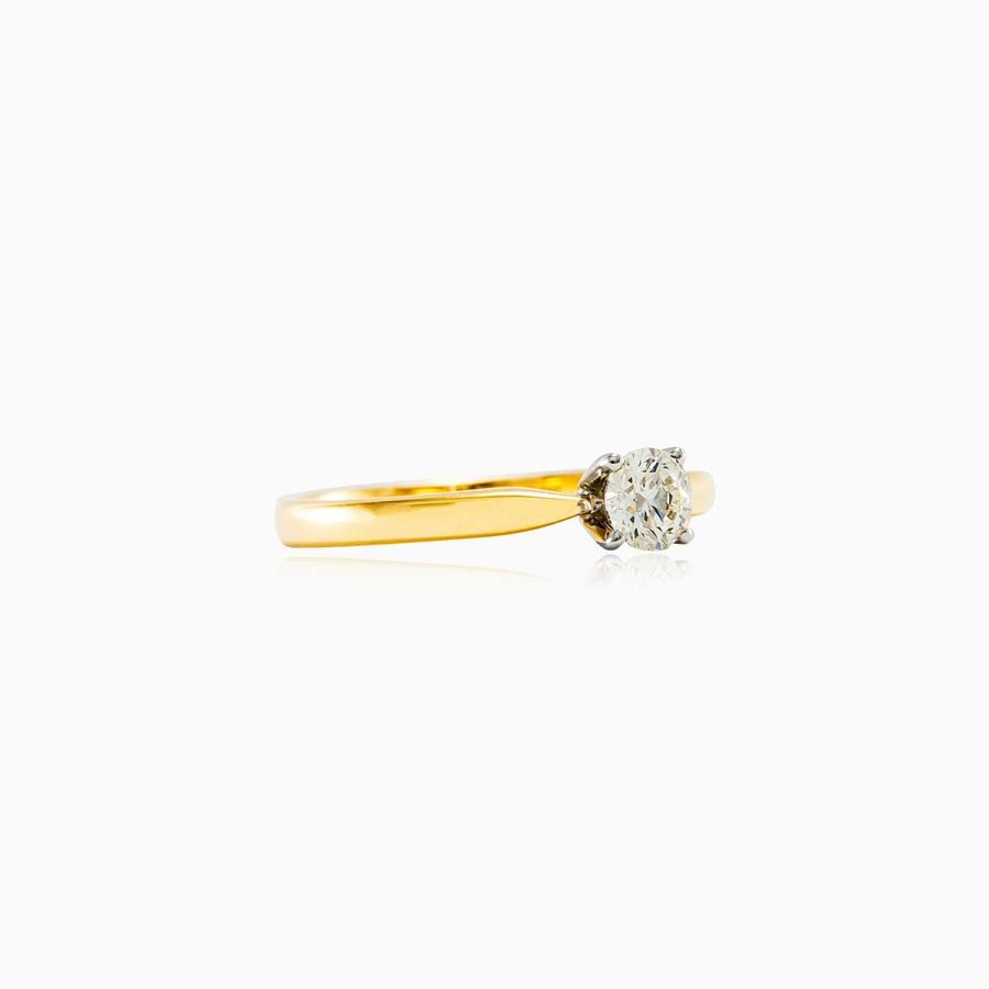 Woman Monte Cristo | Gorgeous Engagement Ring