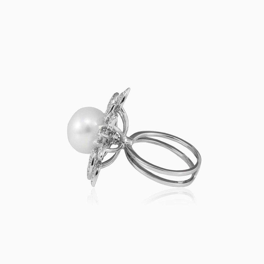 Woman Monte Cristo | Flower Pearl Diamond Ring