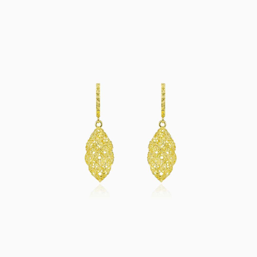 Woman Monte Cristo | Dangling Filigree Gold Earrings