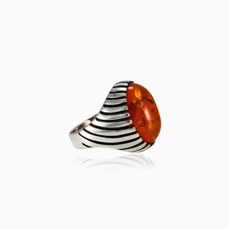 Woman Monte Cristo | Amber Ring