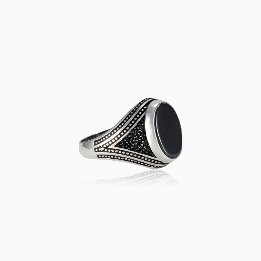 Woman Monte Cristo | Oval Black Onyx Ring